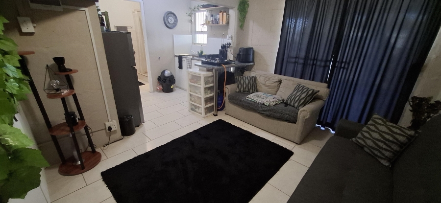 To Let 1 Bedroom Property for Rent in Groenvallei Western Cape